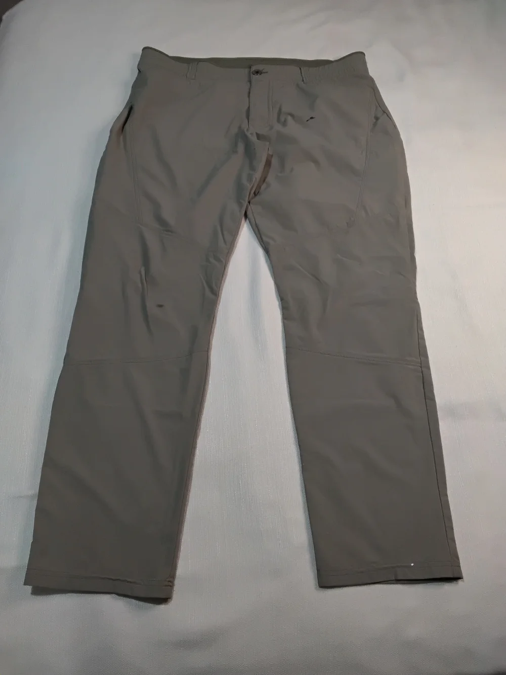 Kuhl Deceptr Men's Chino-Style Pants in Taupe Gray Sz 38x32 Outdoor Hiking Nylon